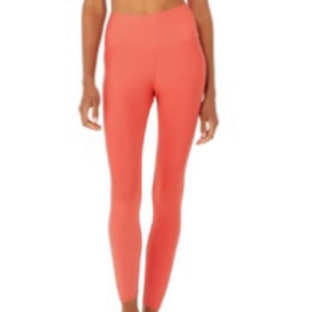 Alo Yoga High-Waist Airlift Legging
Color: Strawberry
Size: L
Length: 7/8 24.5"